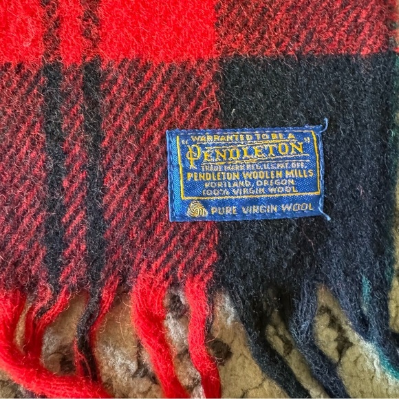 Vintage Pendleton 1960s Plaid Red 100% Virgin Throw Robe Blanket - Picture 5 of 6